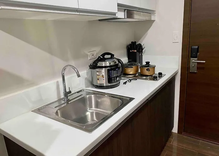 Apartamento Lady Diana Mirror Mirror Penthouse Makati Gym Swim Park Manila